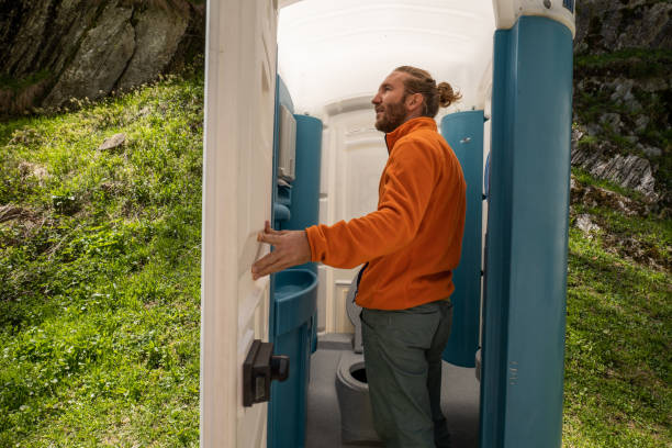 Best Luxury portable toilet rental  in Honey Grove, TX